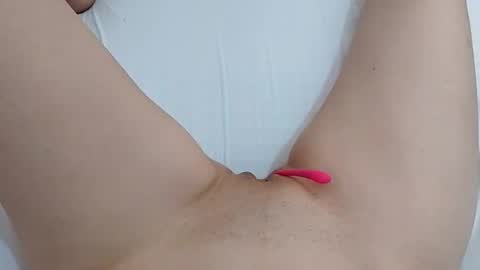 Snapshot of kattrinah_nikitta chatting on November 20, 1:22 pm nikitta online show from November 20, 1:22 pm