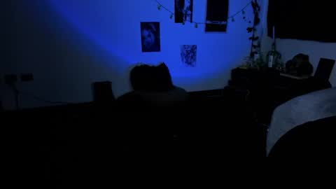 kattx   independent model online show from October 28, 3:32 am