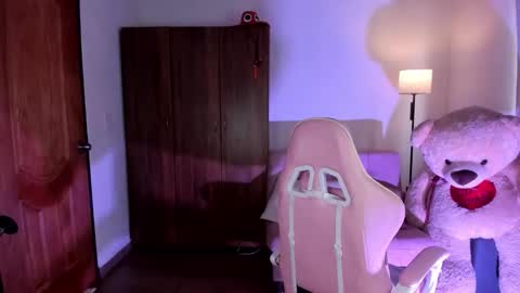 Snapshot of katty__0 chatting on March 22, 9:23 am katty__0 online show from March 22, 9:23 am