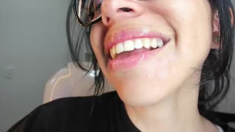 Katty online show from December 4, 8:39 pm