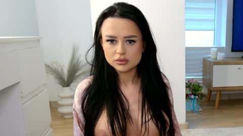 Katty Perry online show from March 28, 3:44 pm