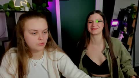 Kat online show from March 20, 1:38 pm