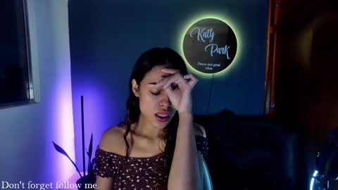 Snapshot of kattypark_ chatting on February 24, 1:35 am Hello Katty lovers online show from February 24, 1:35 am