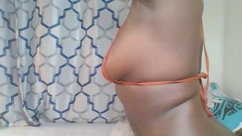 Snapshot of kattysexy2 chatting on October 12, 10:53 pm kattyse online show from October 12, 10:53 pm