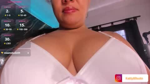 I m Katty  online show from February 20, 5:13 pm