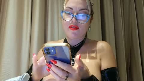 KatuhaX online show from May 7, 9:53 pm