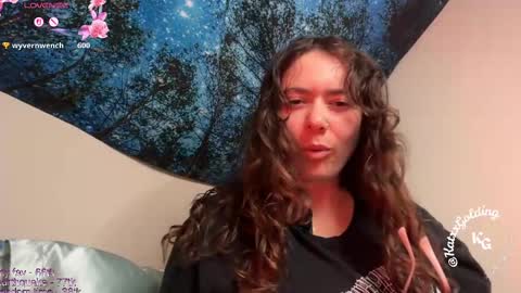 Princesse Kat  online show from October 3, 7:05 am