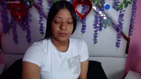 Katy online show from March 8, 1:14 pm