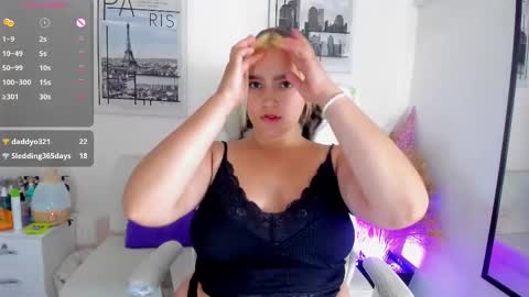 Snapshot of katy_giil chatting on February 20, 6:24 pm Katy online show from February 20, 6:24 pm