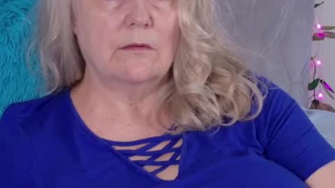 katy_nicole online show from April 17, 7:28 pm
