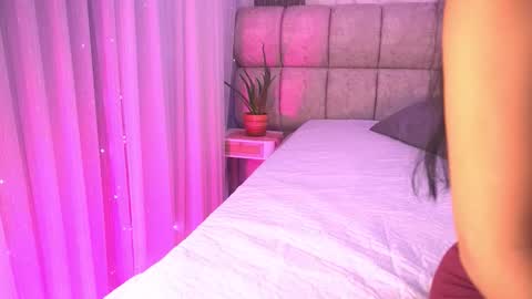 Snapshot of katy_rios_ chatting on February 18, 11:50 am Katy online show from February 18, 11:50 am