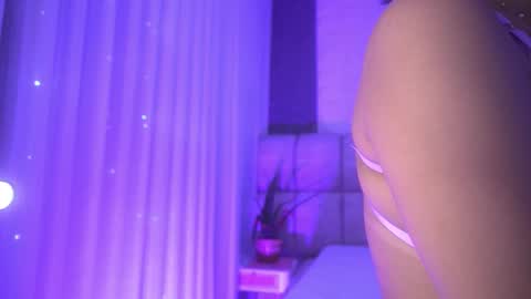 Snapshot of katy_rios_ chatting on March 3, 12:00 pm Katy online show from March 3, 12:00 pm