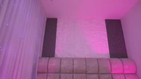 Snapshot of katy_rios_ chatting on March 19, 12:20 pm Katy online show from March 19, 12:20 pm