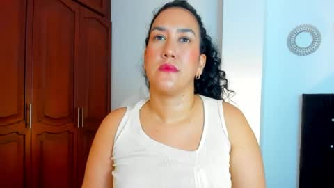 KATYAJHONSS online show from April 28, 9:53 pm