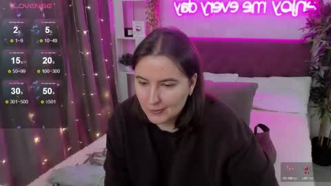 Kate online show from November 14, 4:33 am