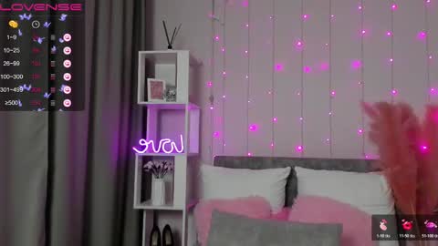 Kate online show from March 21, 6:18 am