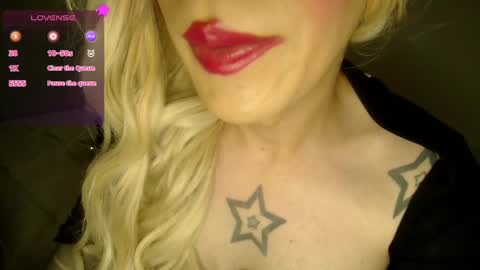 Snapshot of katylove888 chatting on February 11, 7:16 pm katy online show from February 11, 7:16 pm