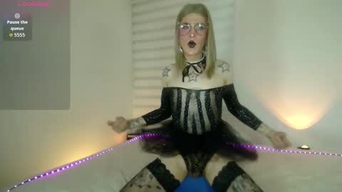 Snapshot of katylove888 chatting on September 22, 9:55 am katy online show from September 22, 9:55 am