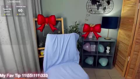 katymeaw online show from February 18, 1:23 am