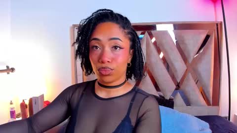 katyortiz online show from February 28, 11:44 am