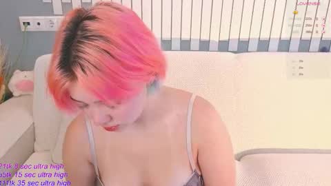 Yuki  online show from October 12, 3:38 am