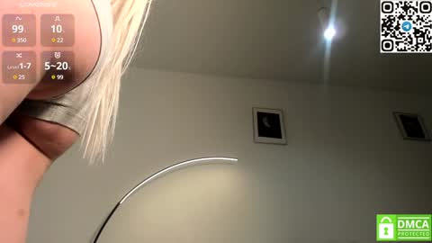 Snapshot of kaya_davis chatting on January 24, 11:26 am My name Kaya but you can call me Angel online show from January 24, 11:26 am
