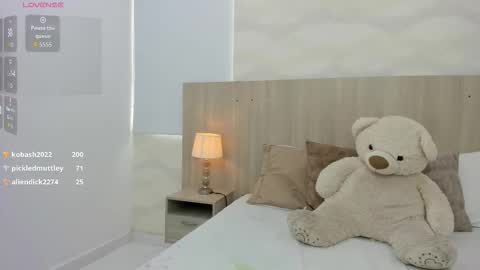 Snapshot of kaya_taraji chatting on September 25, 11:25 am online show from September 25, 11:25 am