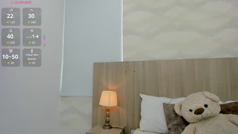   online show from November 29, 11:24 am