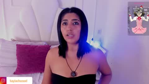kaylachannell online show from May 13, 11:33 pm