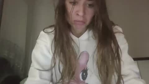 kaylaelizabeth97 online show from April 12, 4:23 pm