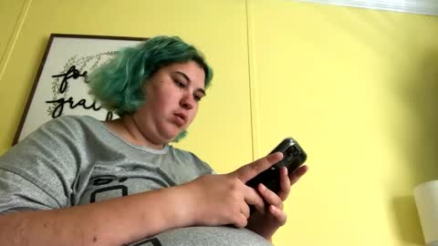 Snapshot of kaylaisbad chatting on September 25, 1:59 pm Kayla Cho online show from September 25, 1:59 pm