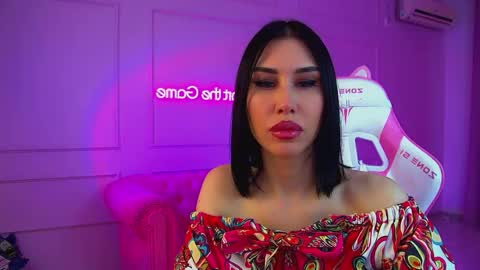 Kayla online show from May 19, 6:20 am