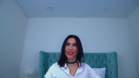 Kayla online show from June 20, 6:11 pm