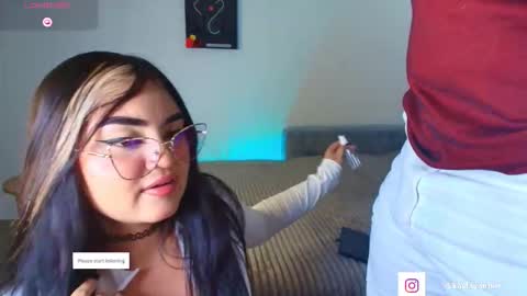 Snapshot of kaylavanber_ chatting on March 19, 8:40 am KAYLA Damian online show from March 19, 8:40 am