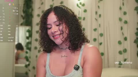 Snapshot of kayle__11 chatting on June 19, 1:32 am INSTAGRAM AND TW 11kayle online show from June 19, 1:32 am