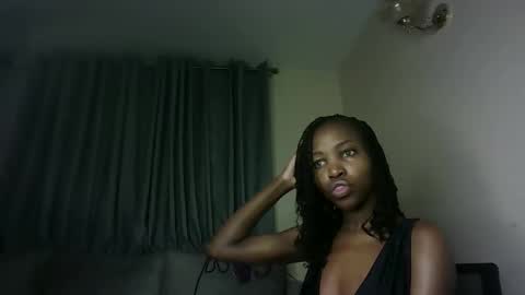 Kaylee online show from May 20, 3:02 am