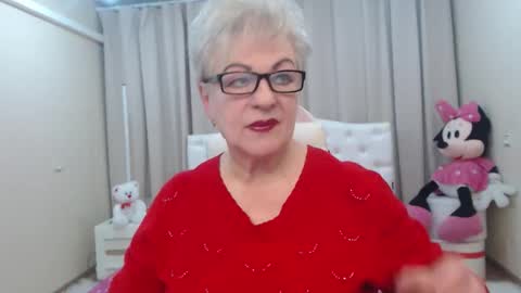 Snapshot of kaylesmoll chatting on February 24, 8:07 pm kaylesmoll online show from February 24, 8:07 pm