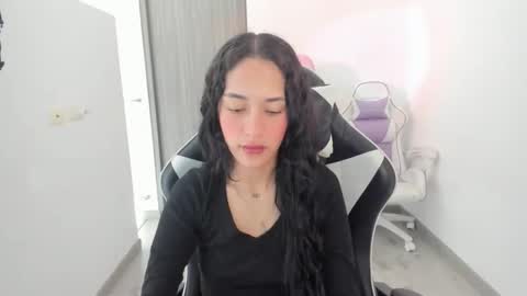 kaylie online show from October 11, 1:20 pm