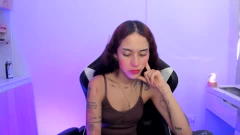 kaylie online show from May 8, 6:35 pm