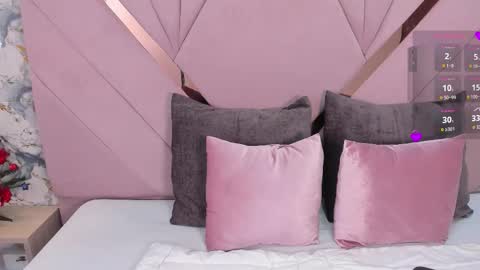 Snapshot of kaylin_jann chatting on December 18, 5:30 pm Kaylin Jann online show from December 18, 5:30 pm