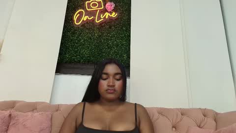 Kayna online show from October 19, 7:36 pm