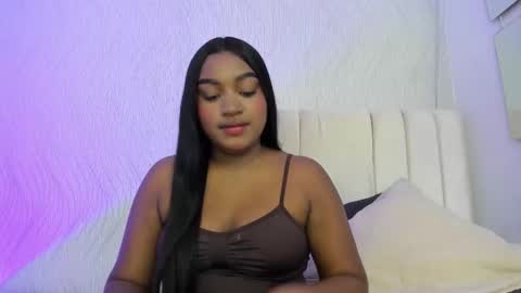 Kayna online show from November 26, 7:04 pm