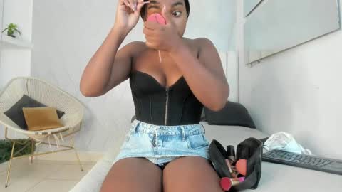 Kayna online show from May 2, 7:30 pm