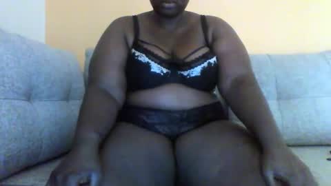 Snapshot of kayrabunnie chatting on September 15, 11:43 am kayrabunnie online show from September 15, 11:43 am