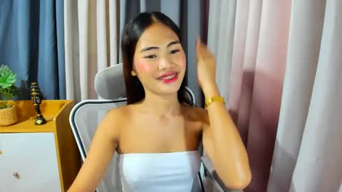 Snapshot of kazel_dominant chatting on December 10, 10:49 am KAZEL online show from December 10, 10:49 am
