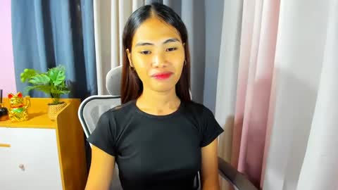 Snapshot of kazel_dominant chatting on January 24, 8:02 am KAZEL online show from January 24, 8:02 am