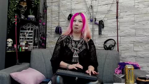 Snapshot of kaziaswart chatting on December 13, 5:38 am Miss Kazia online show from December 13, 5:38 am