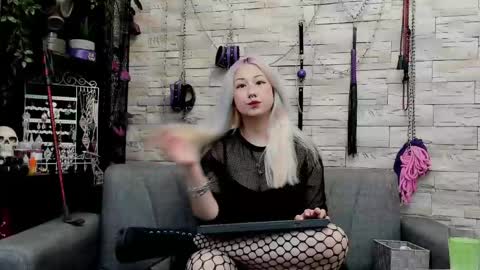 Miss Kazia online show from May 4, 12:17 am