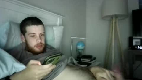 Snapshot of kazzslater chatting on January 12, 11:32 pm Kinkyaussielad online show from January 12, 11:32 pm