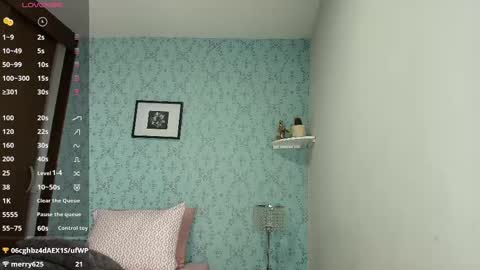KazzuRoux001 online show from December 24, 11:22 pm